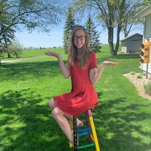 Meet your Posher, Emma